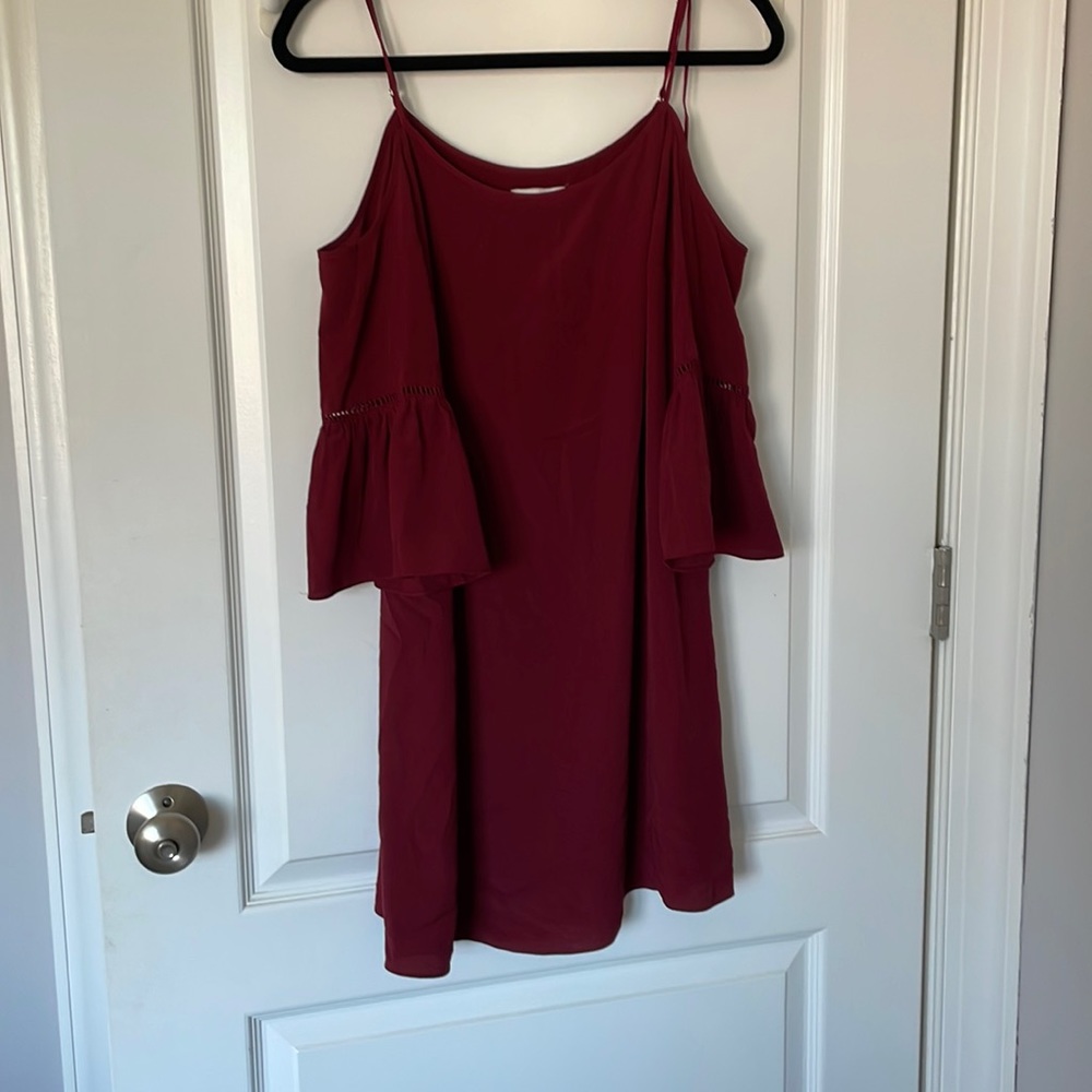 Short off the shoulder red dress